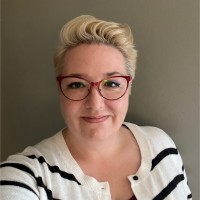 Wells Fargo Employee Julia Blythe's profile photo