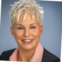 Toll Brothers Employee Debbie Compton's profile photo