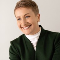 Kayleigh Karutis Email & Phone Number