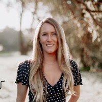 My Mirror - Online Psychology Employee Rachel Tomlinson's profile photo