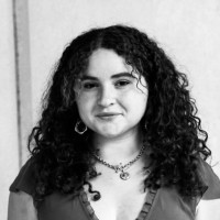 Lucia Shorr Email & Phone Number