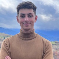 Snowball Money Employee Andrii Lytvyn's profile photo