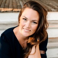 Carolina One Real Estate Services Employee Kate Landers's profile photo