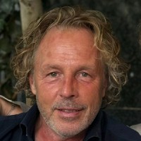 John de Jong Email
