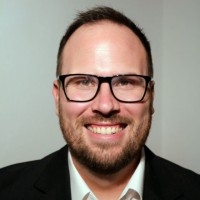 Jonas König Email