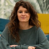 Laura Vazquez Email