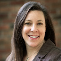 Hearth Connection Employee Sarah Koschinska's profile photo