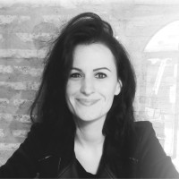 Zsófia Farkas Email