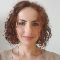 Emilia Dobek Email