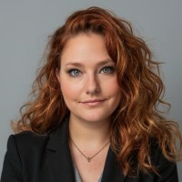 Amanda Dickson Email & Phone Number | EY Associate Analyst Contact ...