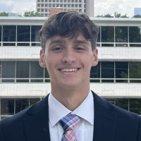 Zachary Lyons Email