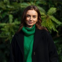 Maddy Yates Email & Phone Number