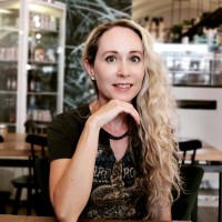 Dell Technologies Employee Julie Ulicka's profile photo