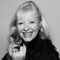 Emerald Sales & Marketing Ltd, UK Employee Christina Deeny's profile photo