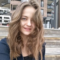 Larisa Kolesnichenko Email