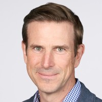 Oliver Wyman Employee Tom Robinson's profile photo