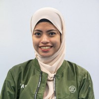 Annis Azman Email