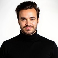 Marius Esser Email