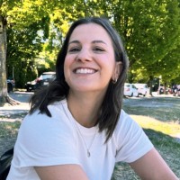 Laura D'Angelo Email