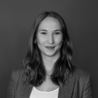 Maike Hofmann Email