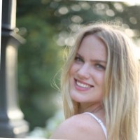 Lily Dales Email