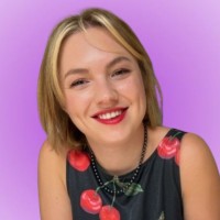 hi!share.that Employee Valeria Warning's profile photo