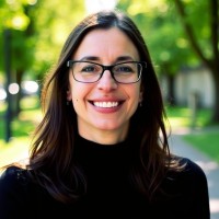 Nicole Konstantinakos Email & Phone Number