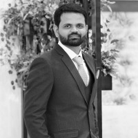Edev Tech Employee Hassan Aziz's profile photo
