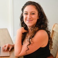 Ting Co Employee Lauren Kashuk's profile photo