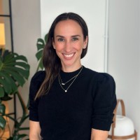 Sibling Rivalry Employee Lauren Hartstone's profile photo