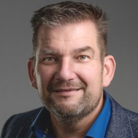 Henk Meussen Email