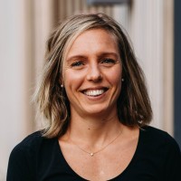 Kristin Lindström Email