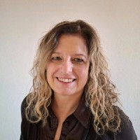 Annika Gredel Email