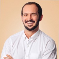 BerlinRosen Employee Sam Schneider's profile photo