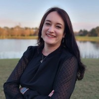 Roberta Petry Gorziza Email & Phone Number