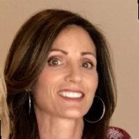 CHANGING PLACES Employee Laura Pera's profile photo