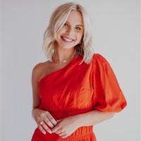 Madeline Wigington Email & Phone Number