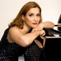 StageIt Employee Faranak Shahroozi's profile photo