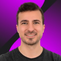 E-mail e número de telefone de Siavash Mahmoudian