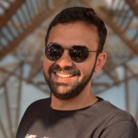 LH2 Holdings Employee Shobhit Bhatnagar's profile photo