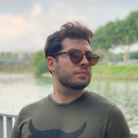 Upper Employee Raviv Shemesh's profile photo