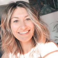 iBeAuthentic Employee Chelsie Scheider's profile photo