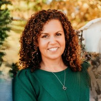 Midwest Filtration LLC Employee Lindsay Earls's profile photo