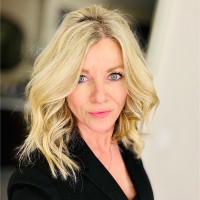 Swanson Russell Employee Lynette von Minden's profile photo