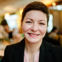 Kristine Greßhöner Email
