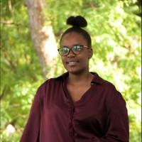 Computer Pride Employee Mwanamisi Kassim's profile photo