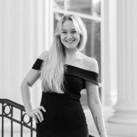 Source Contracting LLC Employee Zoey King's profile photo