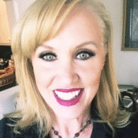 FirstClose Employee Laura Graf's profile photo