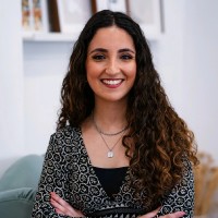 Bárbara Nobre Email