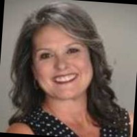 NEIGHBORHOOD FOOD PANTRIES Employee Elizabeth Zrelak's profile photo
